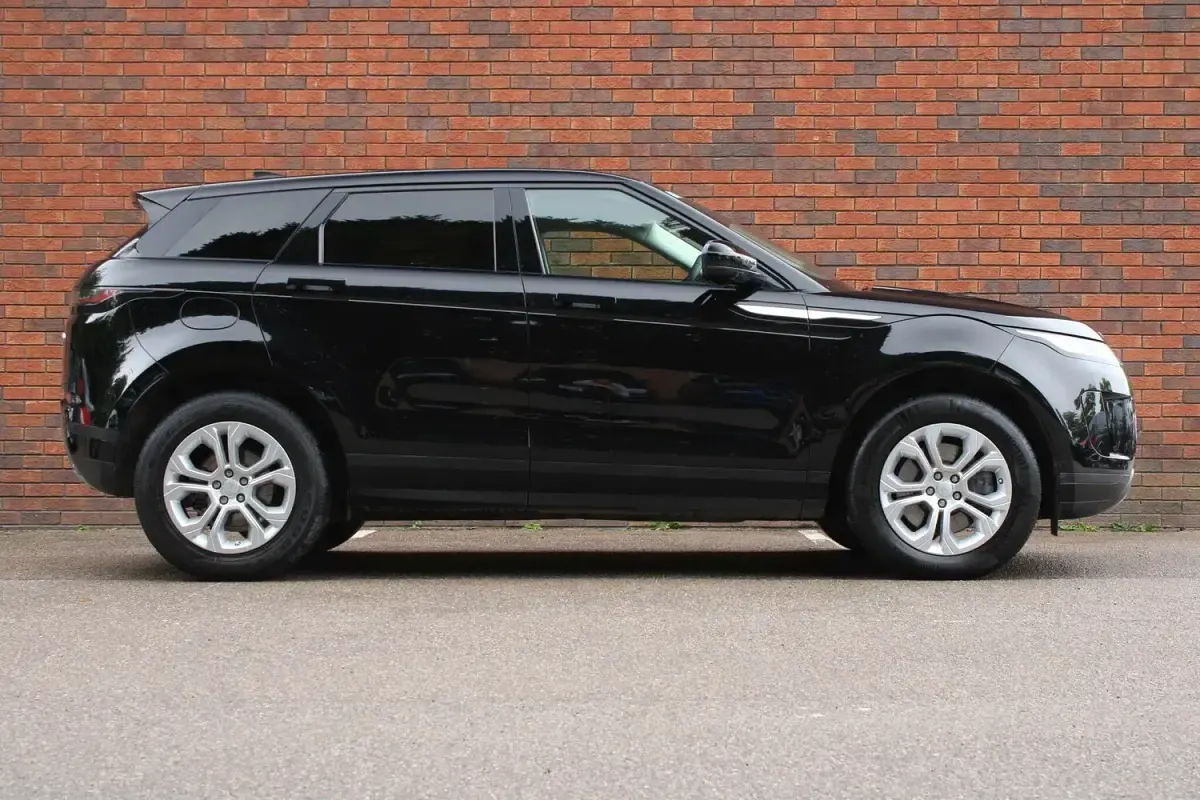 Used Land Rover Range Rover evoque S 2019 Black SUV