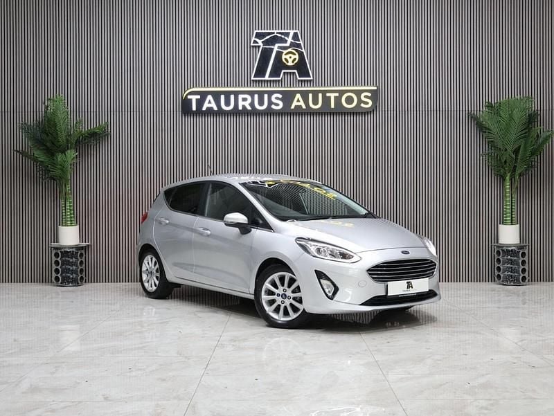 Silver Used 2017 Ford Fiesta Titanium Hatchback | £8,495 (Super price) - Image 1/4