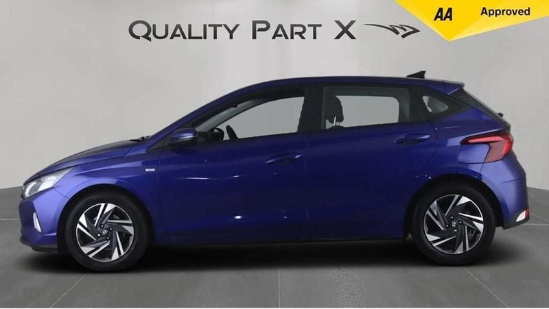 Used Hyundai i20 SE 100 HP (73 kW) 2022 Blue Hatchback