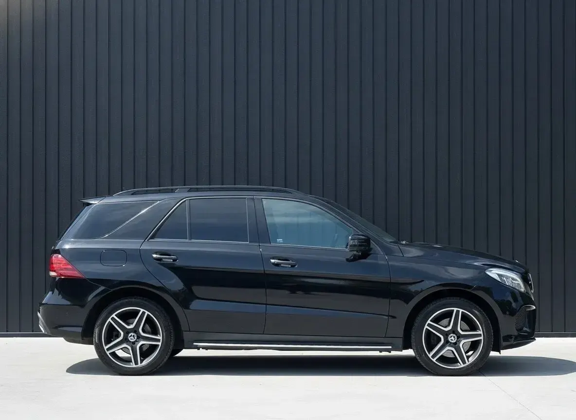 Used Mercedes GLE250 Premium Plus 204 HP (150 kW) 2018 Black SUV