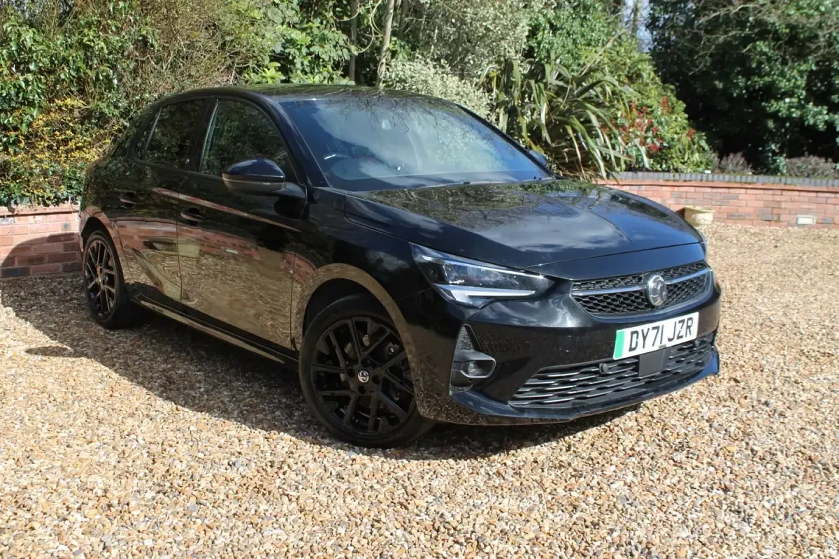 Usado Vauxhall Corsa-e SRi 100 kW (136 CV) 2021 Negro Utilitario