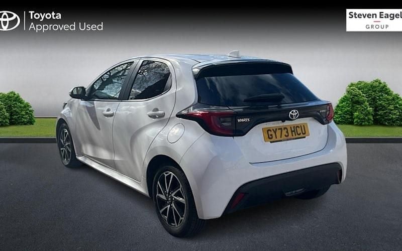 Used Toyota Yaris Hybrid Design 116 HP (85 kW) 2026 Hatchback