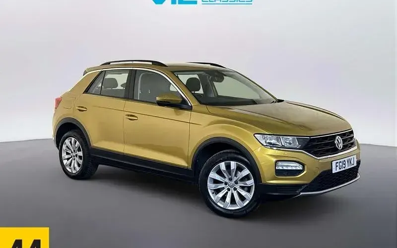 Used VW T-Roc SE 150 HP (110 kW) 2021 SUV