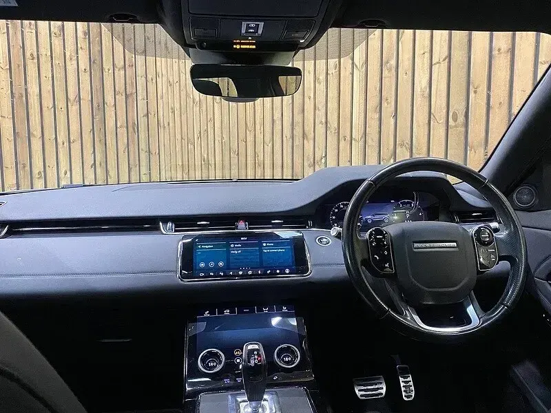 Used Land Rover Range Rover evoque SE Dynamic 2020 Black SUV