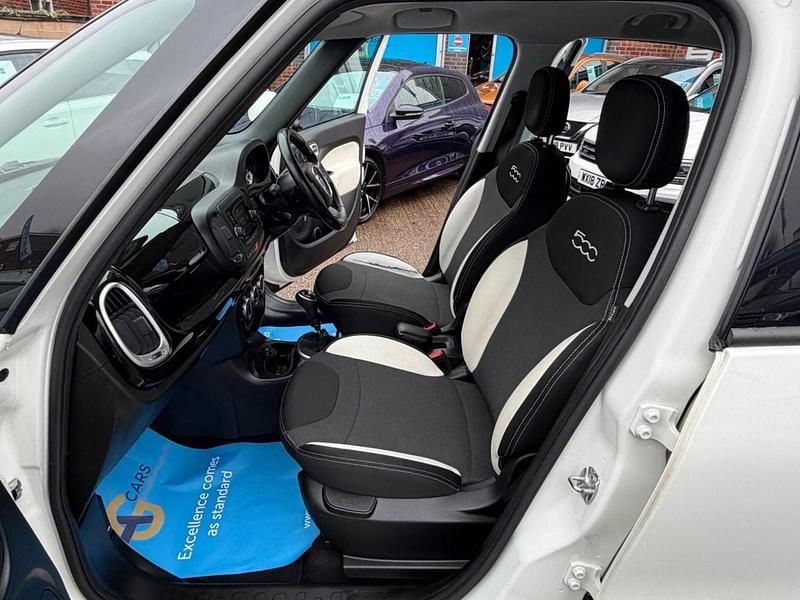 Used Fiat 500L Trekking 95 HP (69 kW) 2016 White MPV