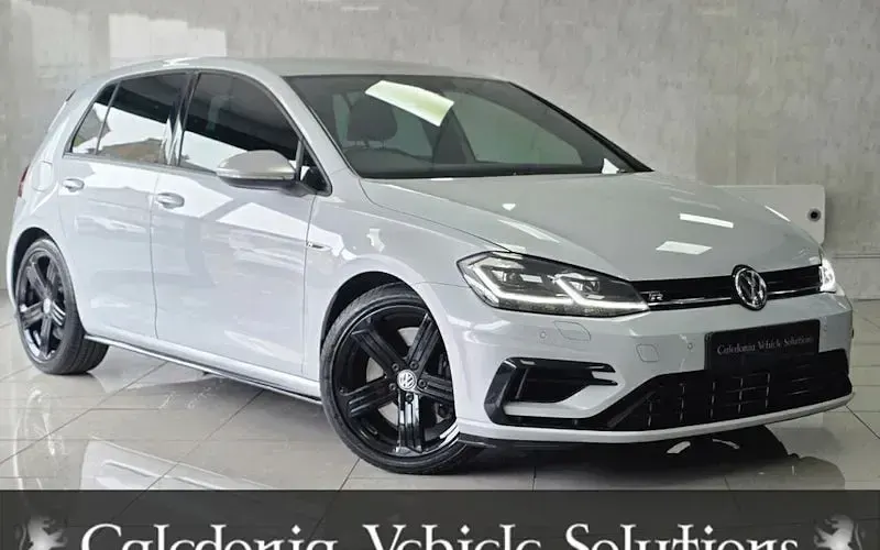 Used VW Golf VIII R 300 HP (220 kW) 2020 Hatchback