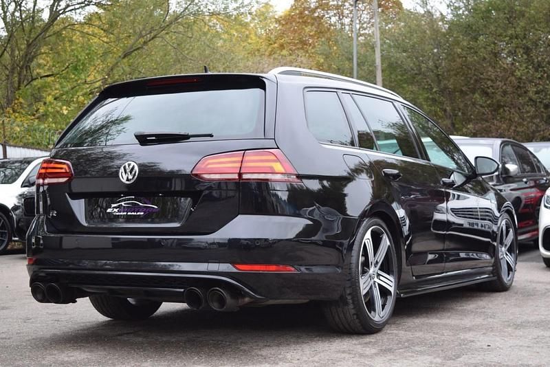 Usado VW Golf VII R 2019 Preto Carrinha