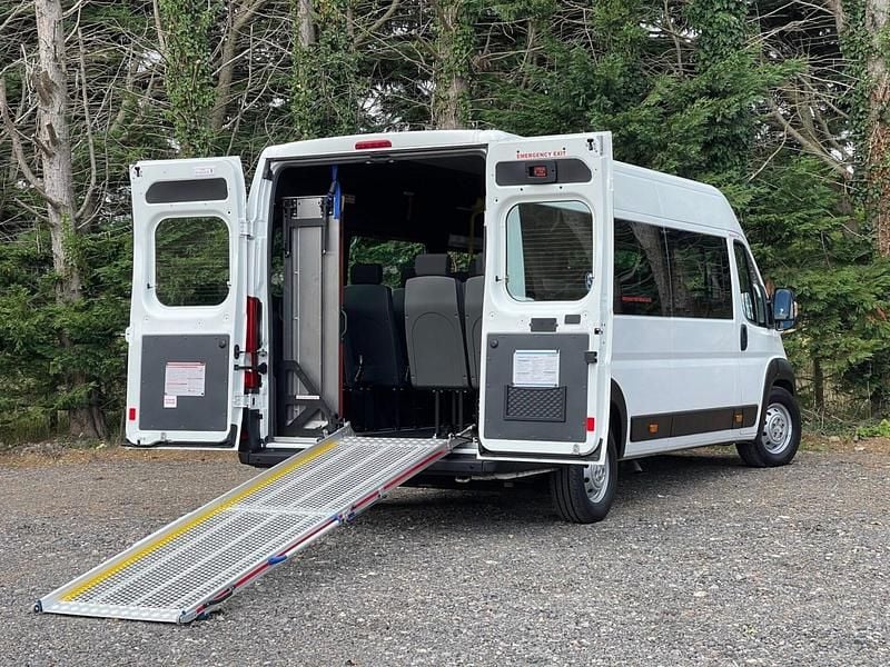 Used Citroën Relay 130 HP (95 kW) 2020 White Van