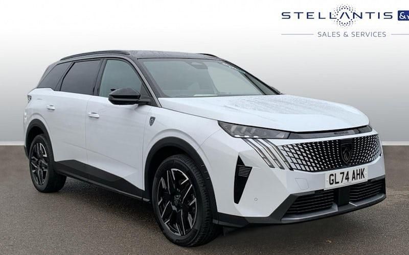 Used Peugeot 5008 GTi 136 HP (100 kW) 2024 White Estate