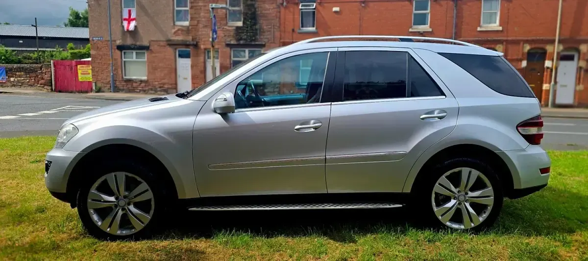 Used Mercedes ML320 2009 Silver SUV