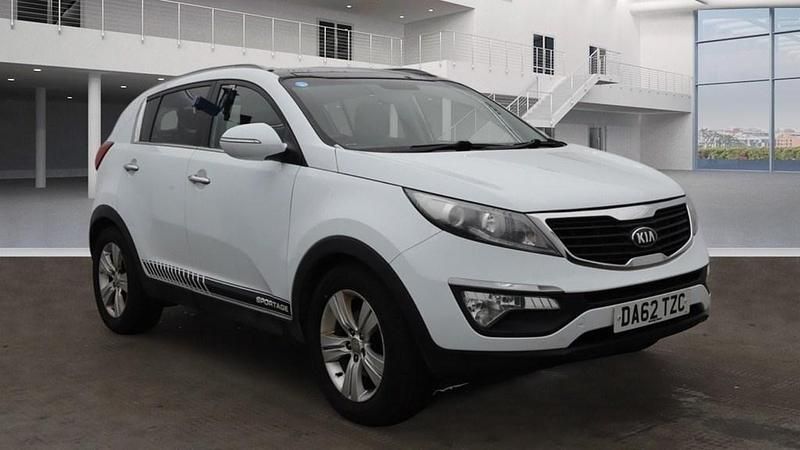 White Used 2012 Kia Sportage 2 SUV | £2,999 (Expensive) - Image 1/3