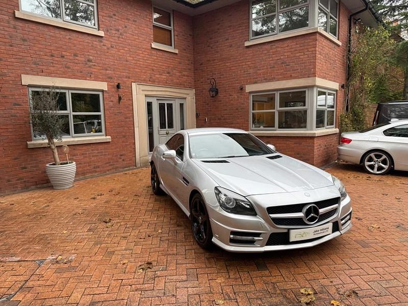 Used Mercedes SLK200 AMG 184 HP (135 kW) 2012 Silver Cabriolet
