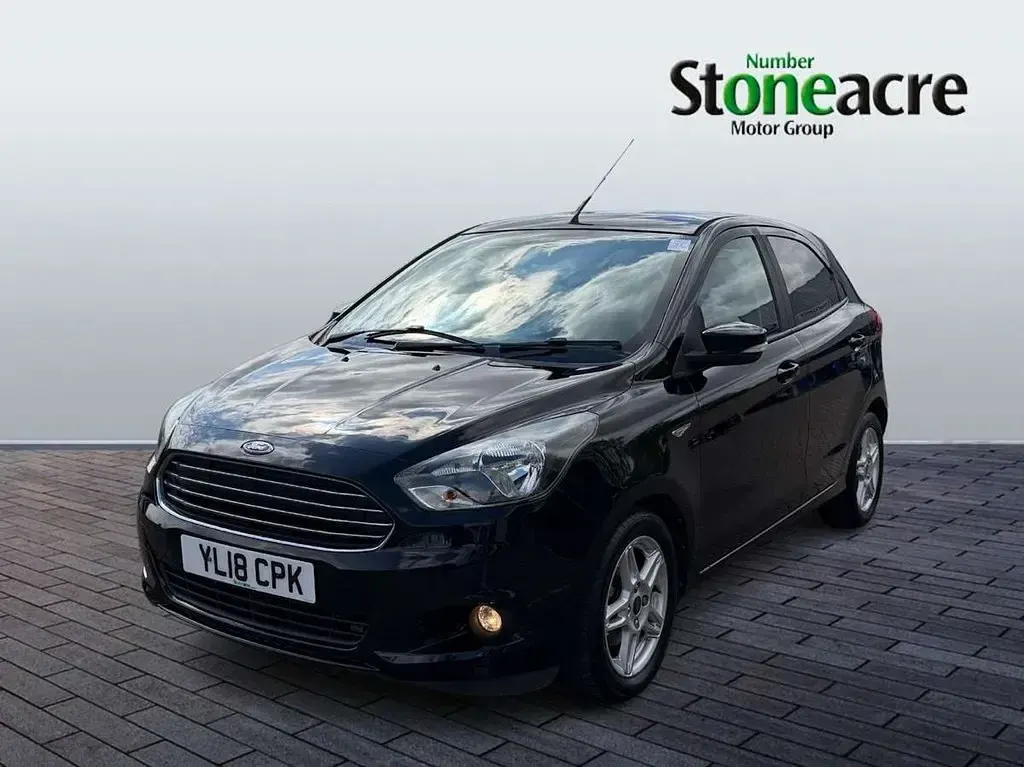 Used Ford Ka Plus Zetec 85 HP (62 kW) 2018 Black Hatchback