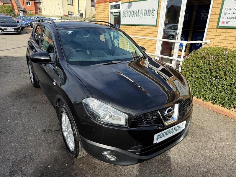 Used Nissan Qashqai 360º 117 HP (86 kW) 2013 Black SUV