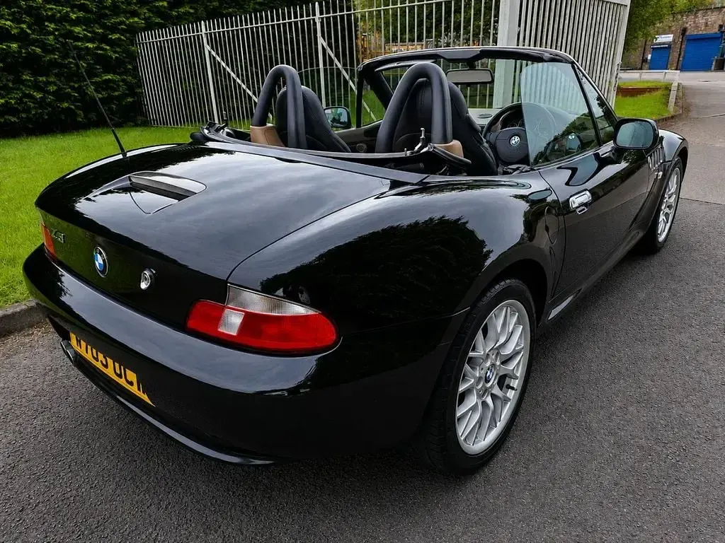 Usado BMW Z3 Advantage 192 HP (141 kW) 2000 Preto Cabrios