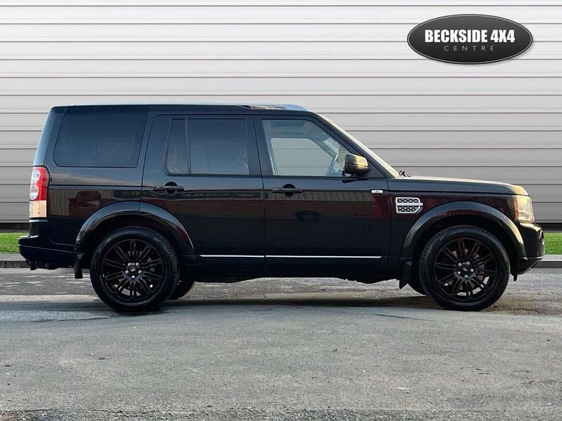 Used Land Rover Discovery 4 HSE Luxury 255 HP (187 kW) 2013 Black SUV