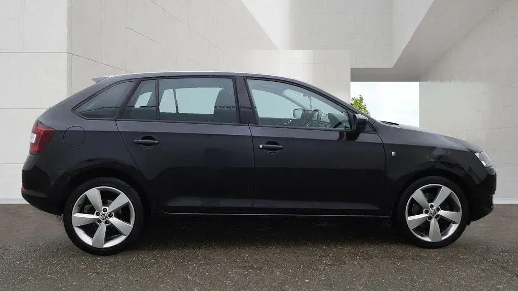 Used Skoda Rapid Sport 2015 Black Hatchback