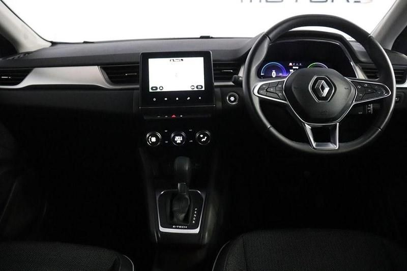 Used Renault Captur Techno 143 HP (105 kW) 2023 Grey SUV