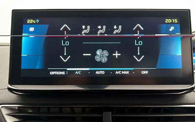 Used Peugeot 3008 Allure+ 300 HP (220 kW) 2023 Grey SUV