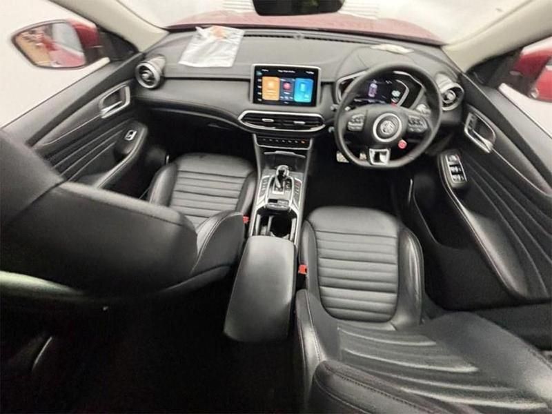 Used MG HS Trophy 162 HP (119 kW) 2024 Red SUV