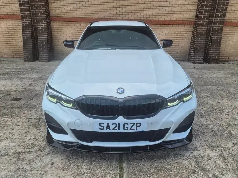Used BMW 320 M Sport 187 HP (137 kW) 2021 White Estate