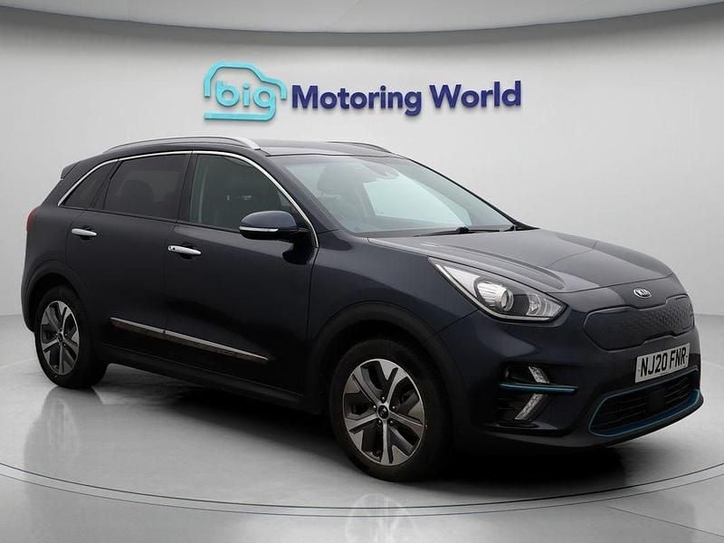 Blue Used 2020 Kia e-Niro SUV | £12,200 - Image 1/4