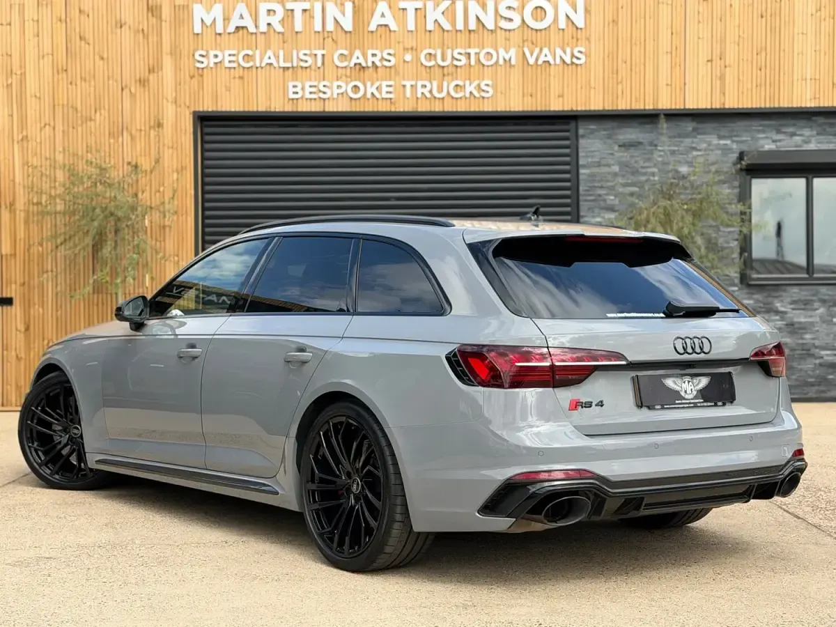 Used Audi RS4 Business 450 HP (330 kW) 2023 Grey Estate