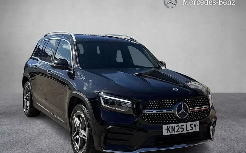 Used Mercedes GLB200 AMG line 163 HP (119 kW) 2025 SUV