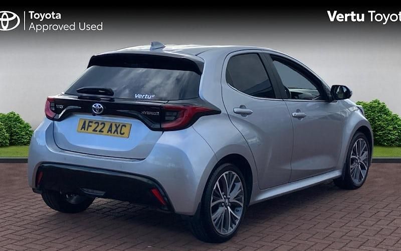 Used Toyota Yaris Hybrid 116 HP (85 kW) 2025 Hatchback