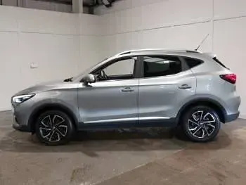 Used MG ZS Exclusive 111 HP (81 kW) 2024 Silver SUV