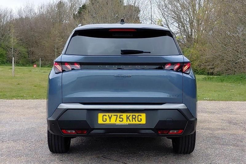 Used Peugeot 5008 GTi 143 HP (105 kW) 2025 Blue SUV