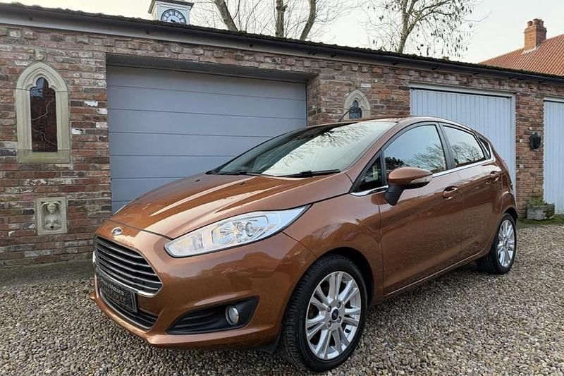 Used Ford Fiesta Zetec 2013 Yellow Hatchback