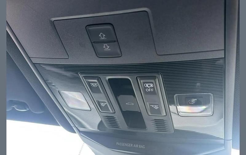 Used VW T-Roc Design 150 HP (110 kW) 2025 Black SUV