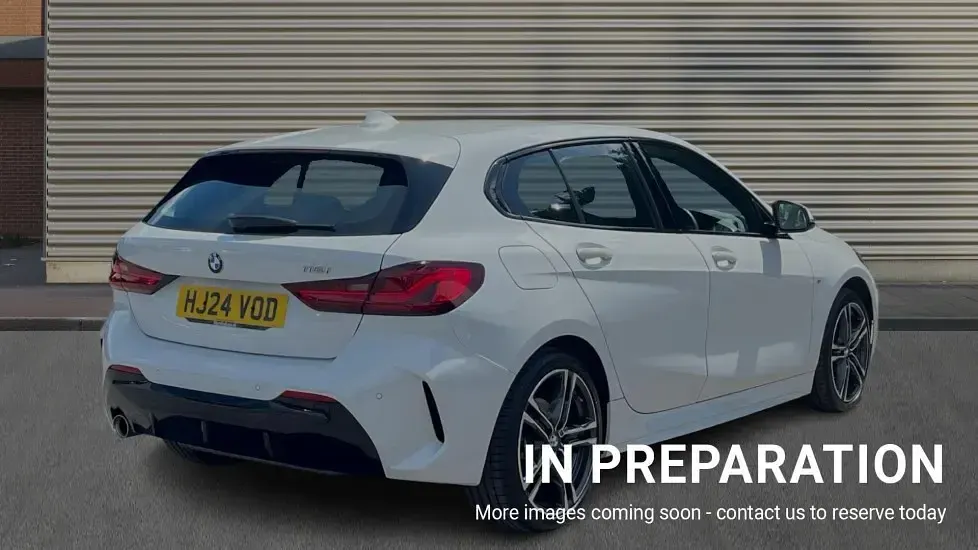 Used BMW 118 M Sport 136 HP (100 kW) 2024 Alpine white Hatchback