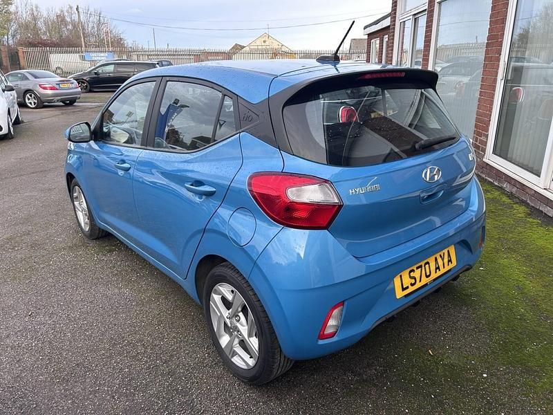 Used Hyundai i10 SE 67 HP (49 kW) 2020 Blue Hatchback