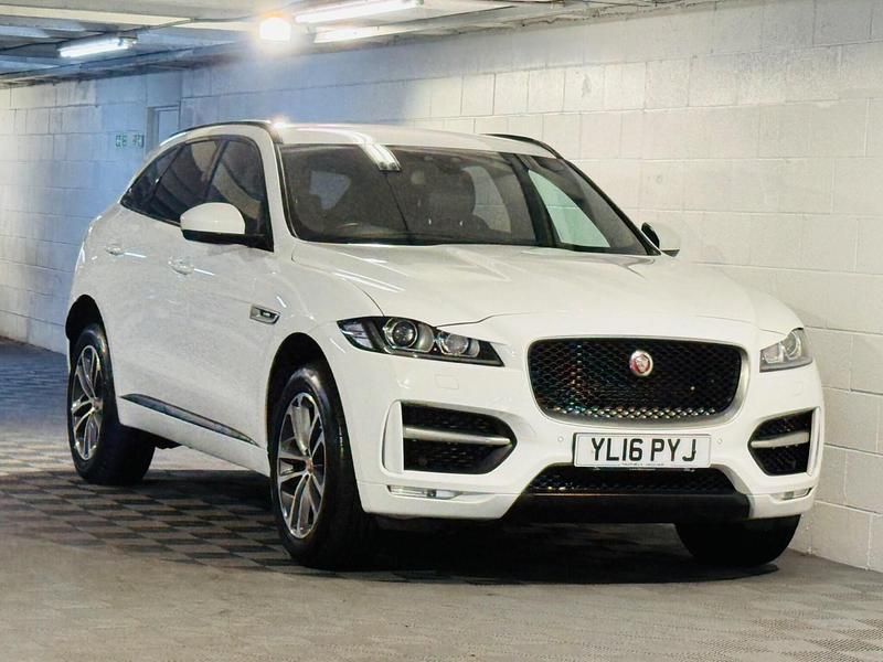 White Used 2016 Jaguar F-Pace R-Sport SUV | £13,489 (Super price) - Image 1/4