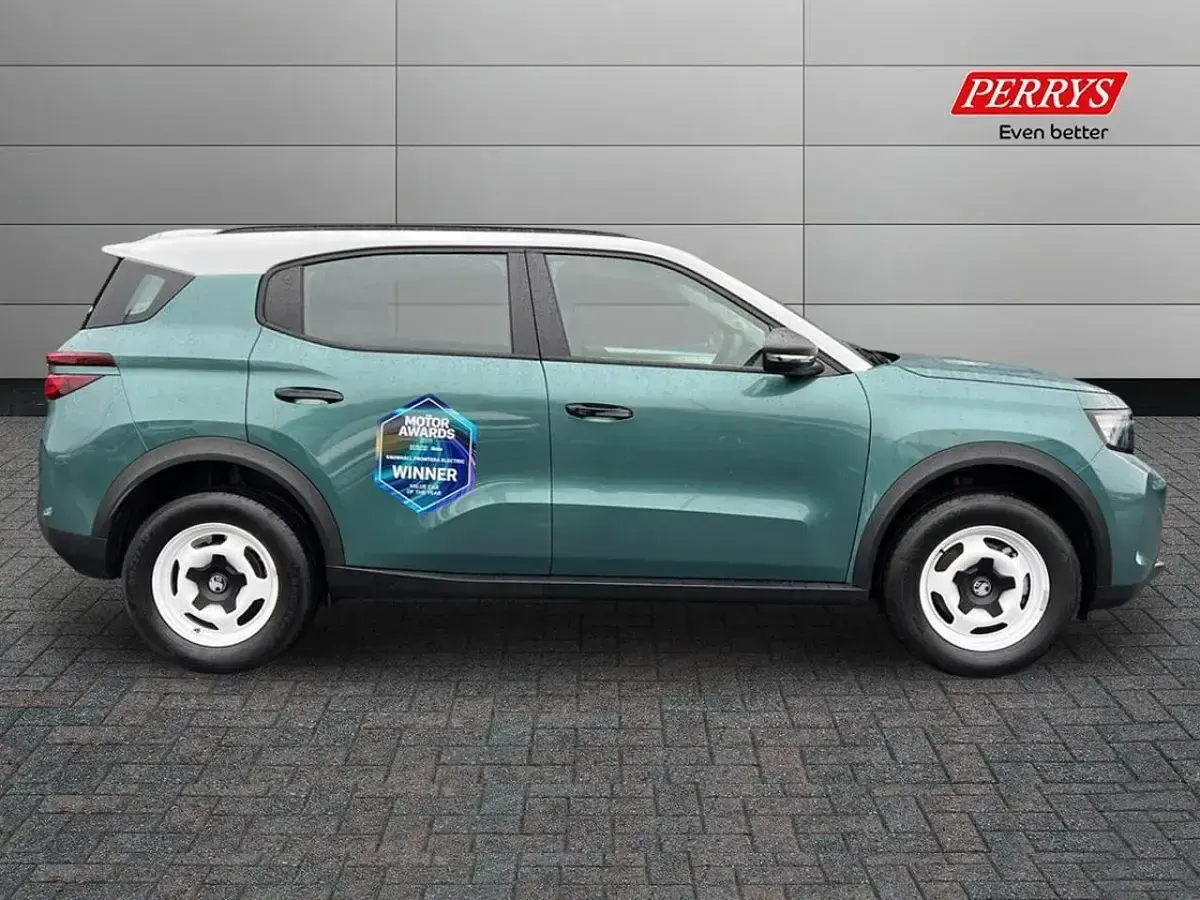 Used Vauxhall Frontera Design Edition 81 kW (111 HP) 2025 Green SUV