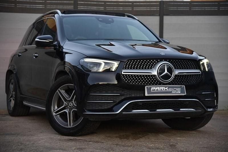 Black Used 2020 Mercedes GLE300 AMG line SUV | £31,175 (Fair price) - Image 1/4