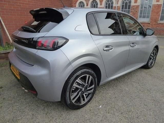 Used Peugeot 208 Allure+ 130 HP (95 kW) 2023 Grey Hatchback