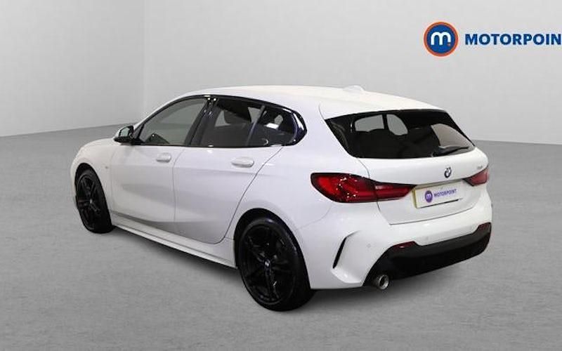 Used BMW 118 M Sport 136 HP (100 kW) 2024 White Hatchback
