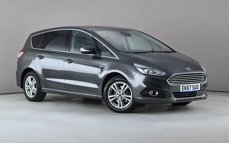 Usado Ford S-MAX Titanium 179 CV (131 kW) 2017 Monovolumen