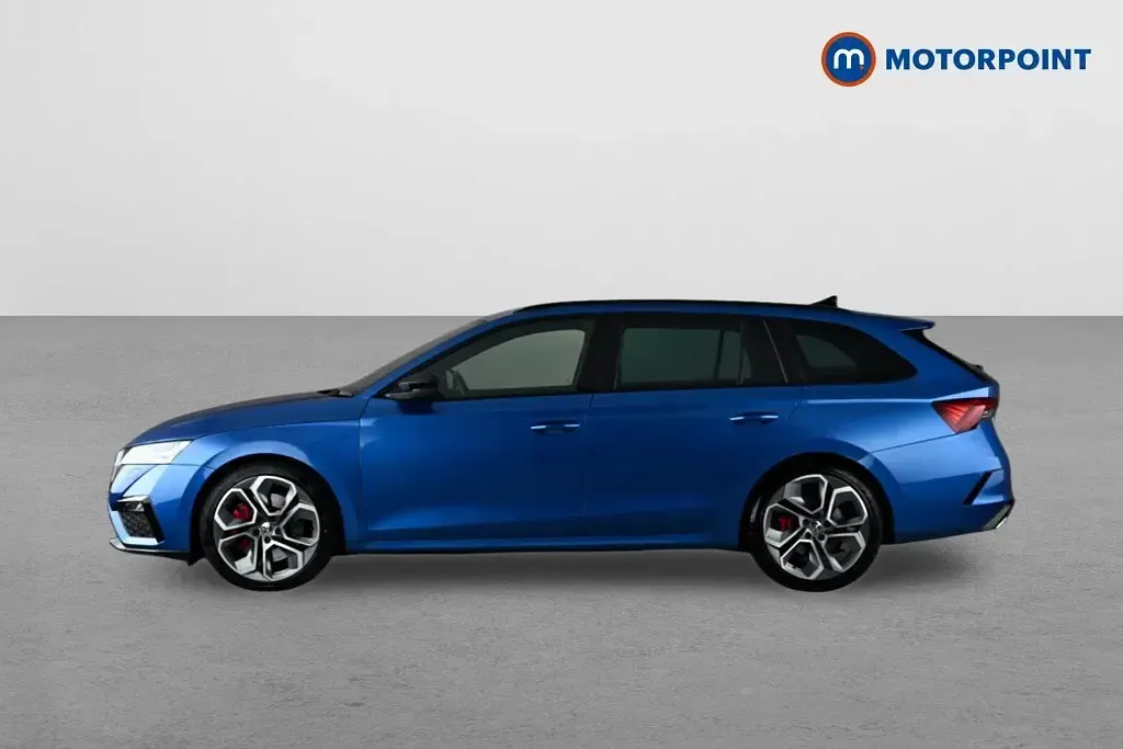Used Skoda Octavia vRS 190 HP (139 kW) 2021 Blue Estate