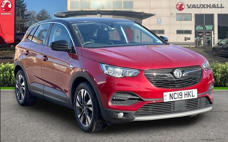 Used Vauxhall Grandland X Sport 131 HP (96 kW) 2019 Red SUV