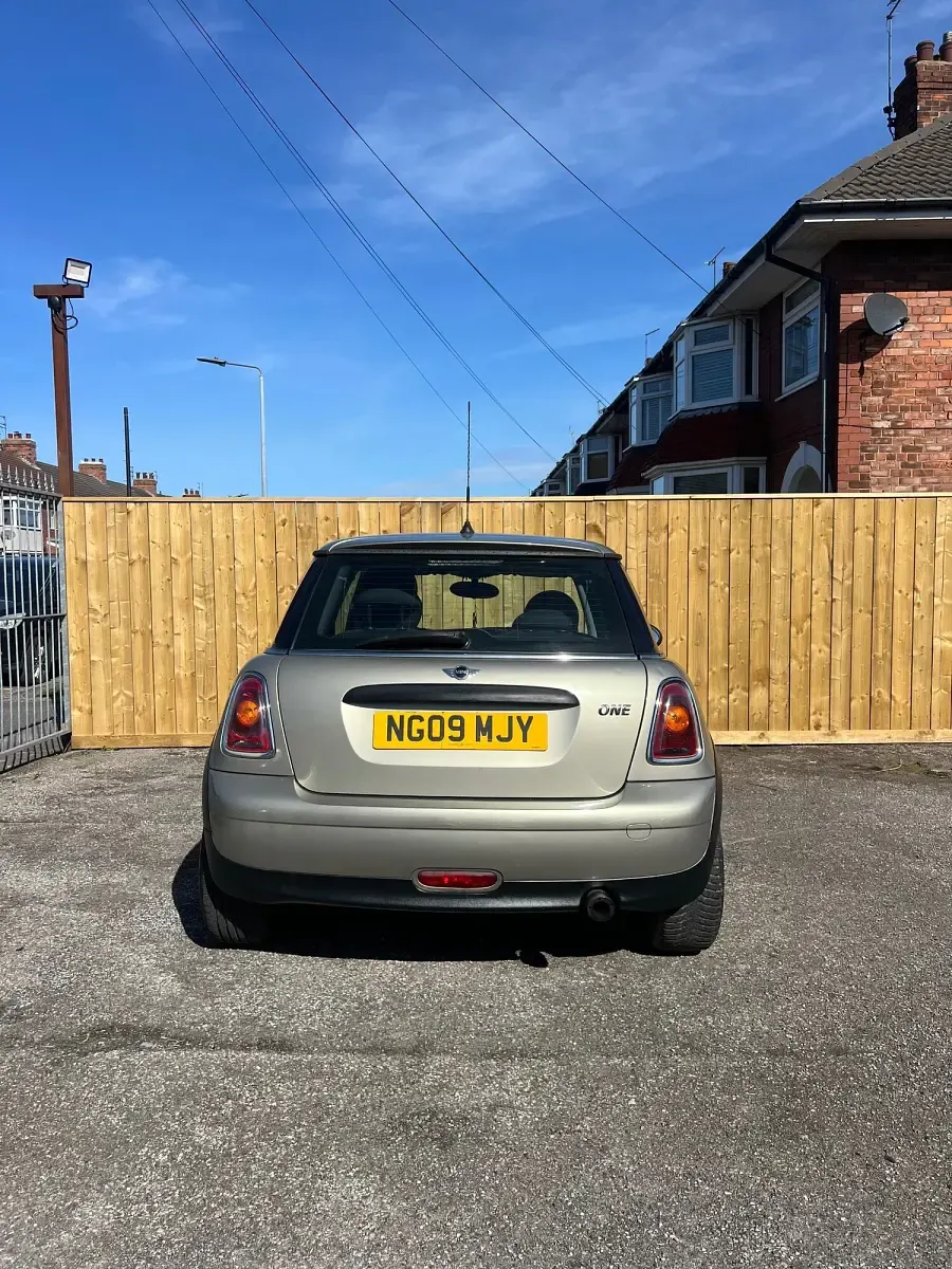 Used Mini ONE Hatch 2009 Silver Hatchback