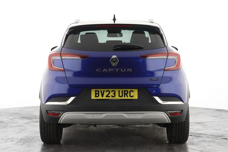 Used Renault Captur Techno 143 HP (105 kW) 2023 Blue  SUV