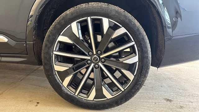 Used Volvo XC90 Ultra 247 HP (181 kW) 2025 SUV