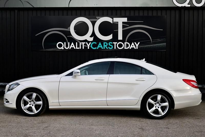 Used Mercedes CLS350 2013 White Coupe