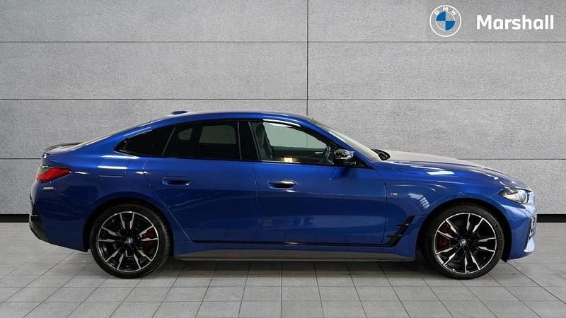 Used BMW i4 Shadowline 400 kW (544 HP) 2023 Portimao blue Sedan