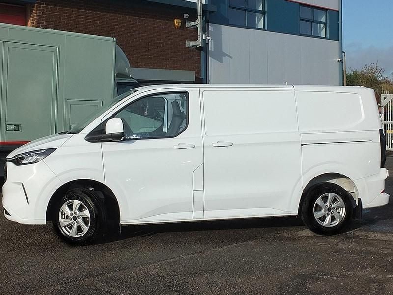 Używany Ford Transit Custom Limited 136 KM (100 kW) 2023 Biały Van