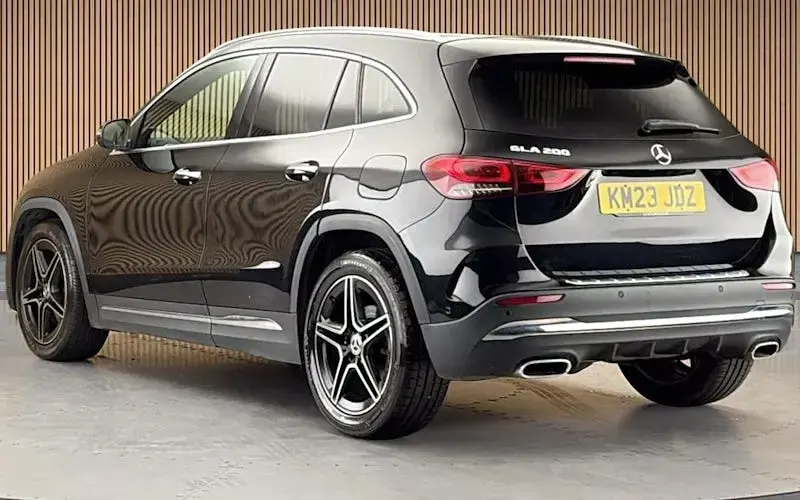 Used Mercedes GLA200 AMG Line Premium 163 HP (119 kW) 2022 Black SUV